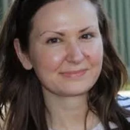 Michelle Lovretta