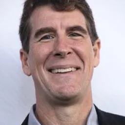 Cinco Paul