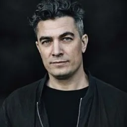 Aron Levander