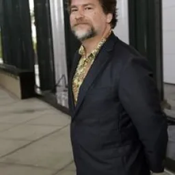 Eliot Laurence