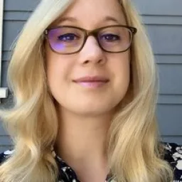 Simone Finch