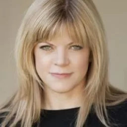 Stephanie Savage