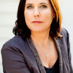 I. Marlene King