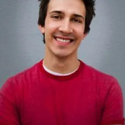 Chris Demarais