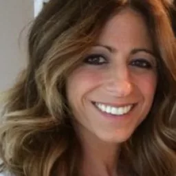 Nikki Toscano