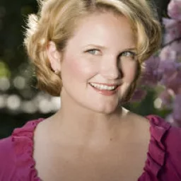 Lauren Iungerich